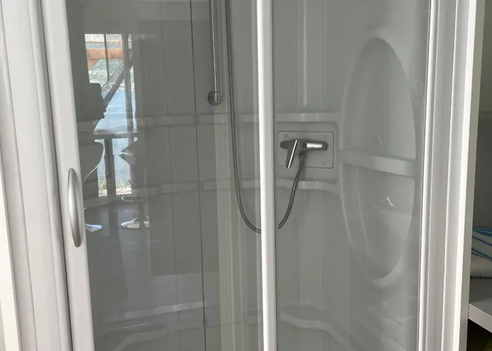 Eve Lido Di , Front And Center Camping *